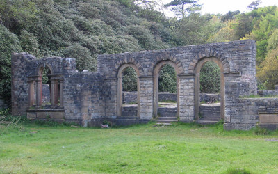 2. Errwood Hall & the Graves