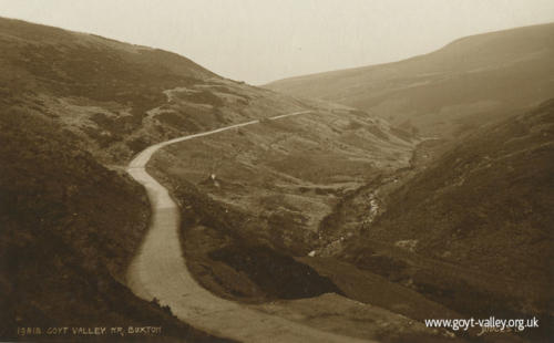 Road from Derbyshire Bridge. c.1910