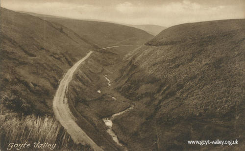 Road from Derbyshire Bridge. c.1910