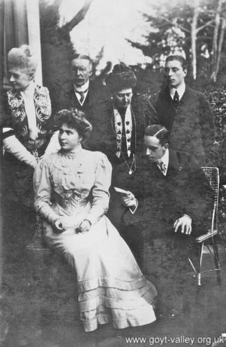 Mary & Genevieve Grimshawe with the King & Queen of Spain. c.1910.