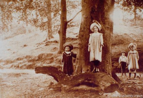 Goyt Valley children. c.1900.