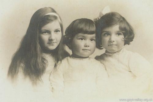 Grimshawe nieces. c.1900.